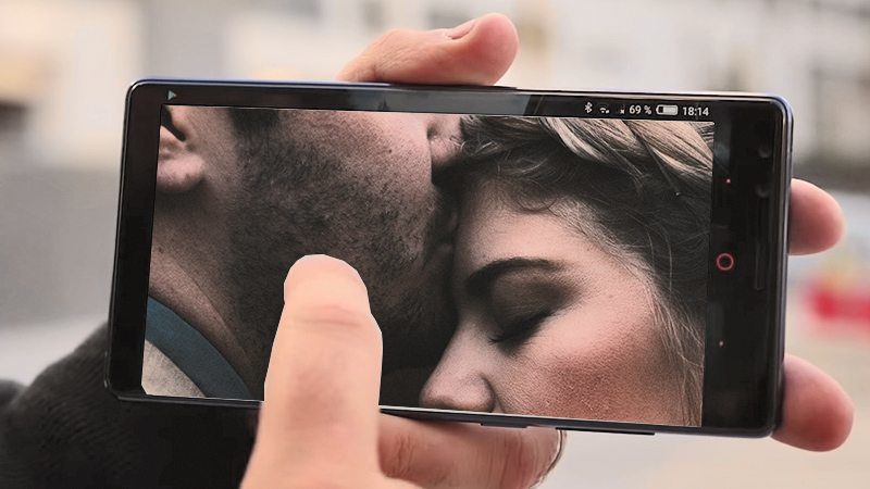 Espionner un mari et sa femme