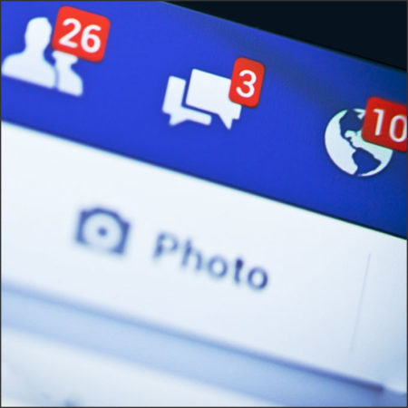 la communication sur facebook