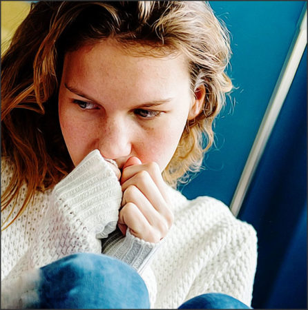 femme apeuree par son mari