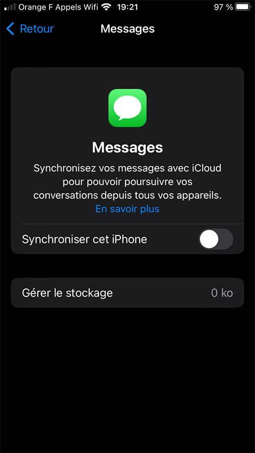Capture écran option synchronisation messages iPhone.