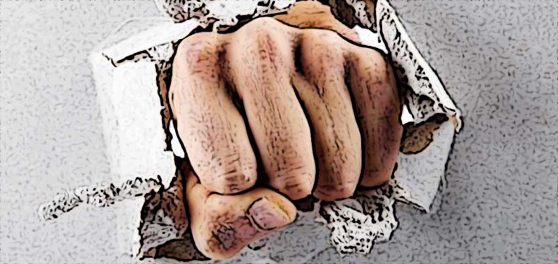 coup de poing dans le mur