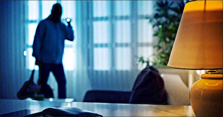 7 signes que votre maison est marquée ou surveillée en 2026 (et comment réagir vite)
